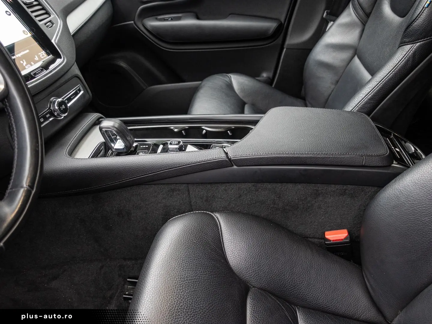 XC90 Inscription Expression Recharge Plug-In Hyb