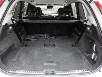 XC90 Inscription Expression Recharge Plug-In Hyb