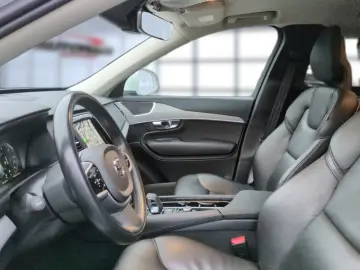 XC90 B5 (Diesel) Momentum Pro AWD Automatik Navi