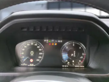 XC90 B5 (Diesel) Momentum Pro AWD Automatik Navi