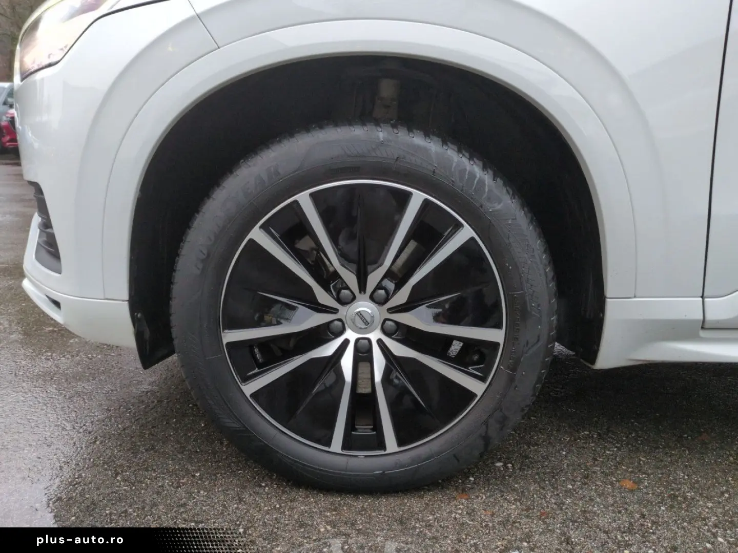 XC90 B5 (Diesel) Momentum Pro AWD Automatik Navi
