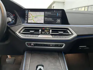 X5 xDrive45e Massage Ventilation DAPro H&K HUD 360