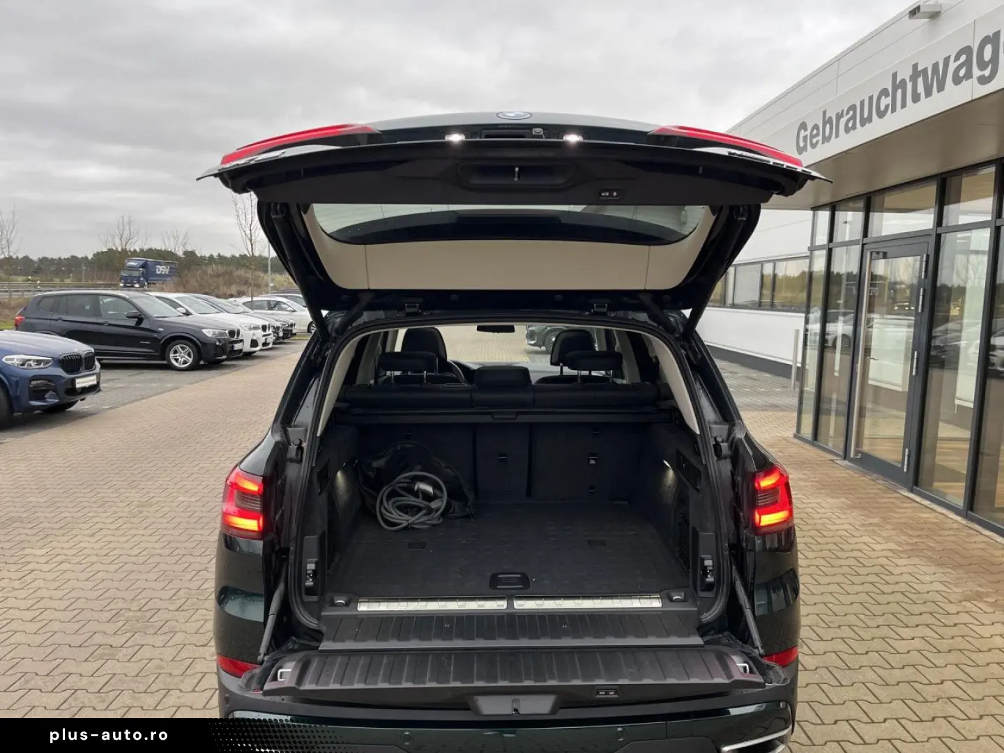 X5 xDrive45e Massage Ventilation DAPro H&K HUD 360