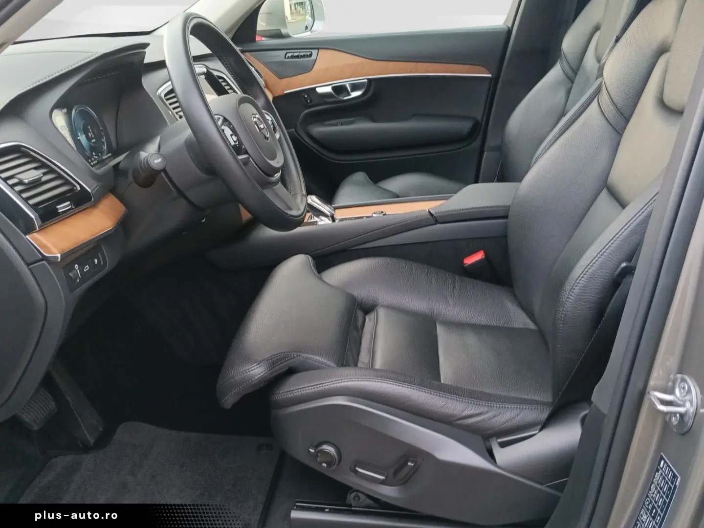 XC90 T8 AWD Plus Bright 360  BLIS Frontsch. hzb.