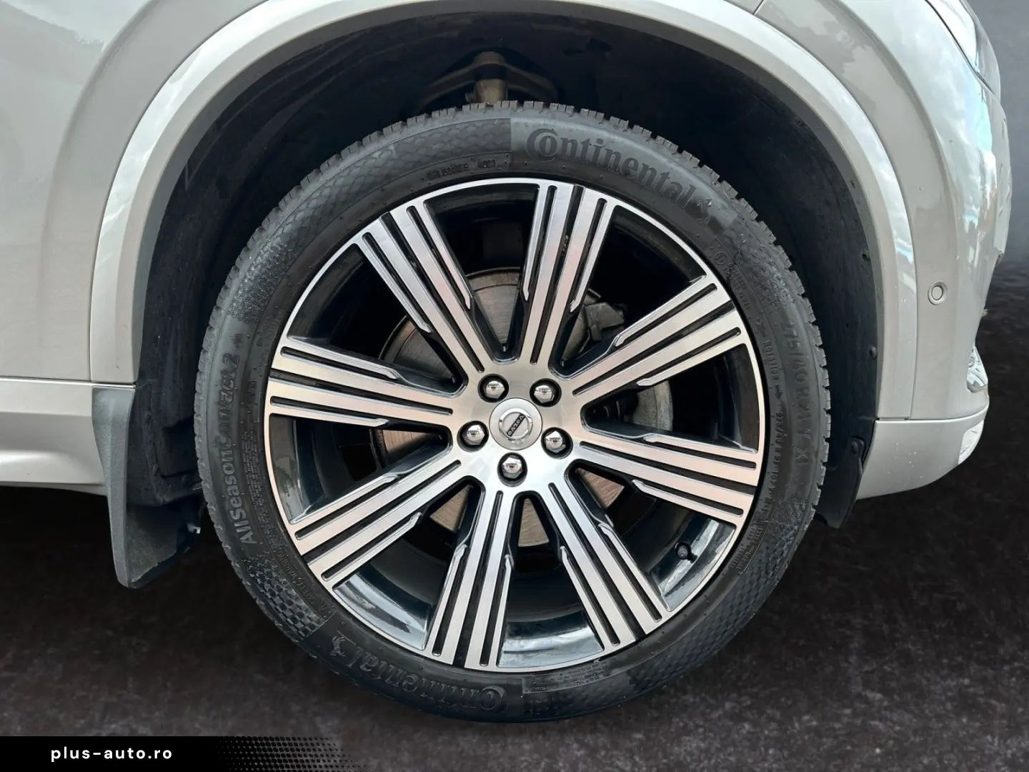 XC90 Plus Bright AWD GARANTIE PANO AHK 360  STHZ