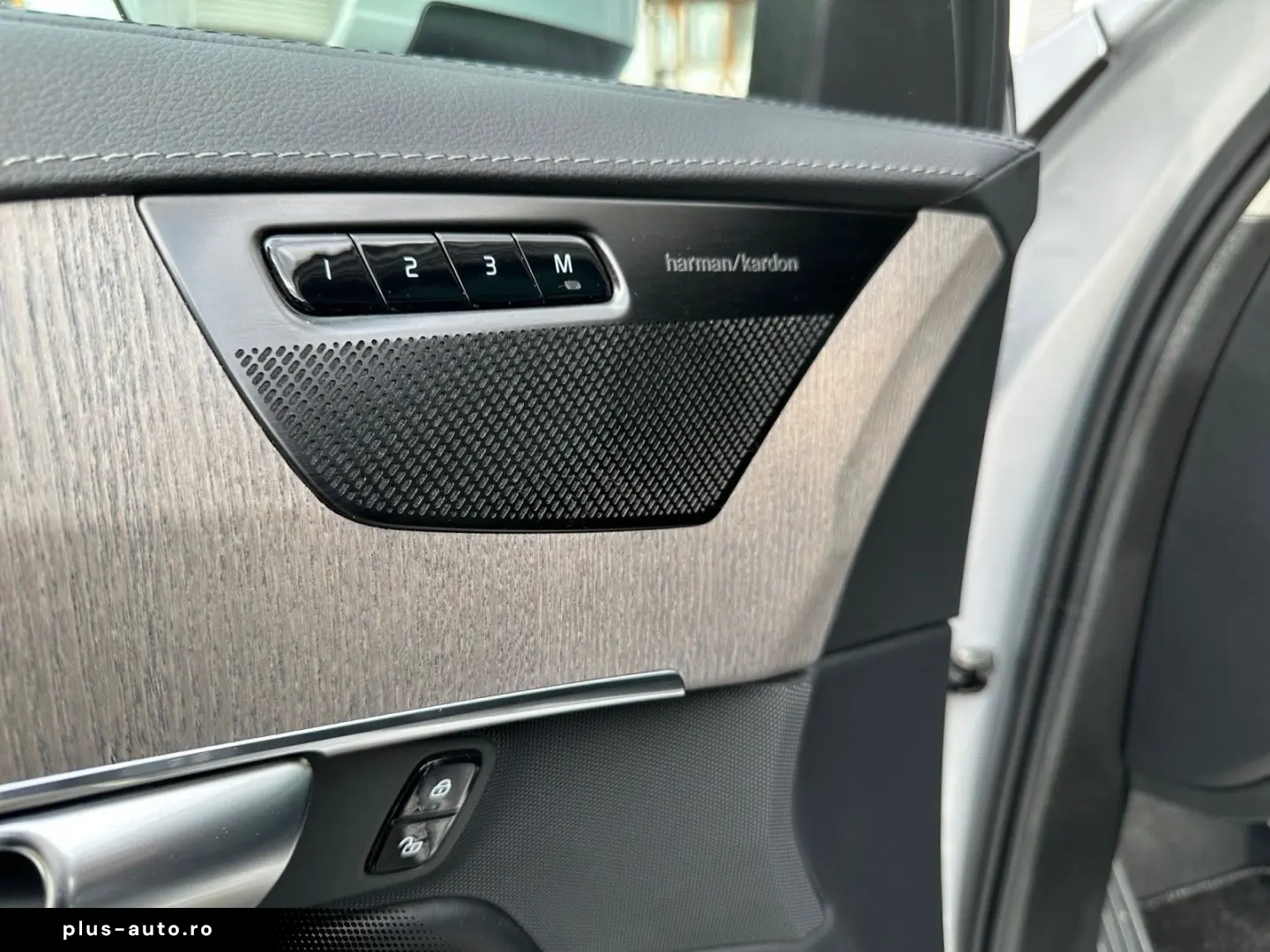 XC90 Plus Bright AWD GARANTIE PANO AHK 360  STHZ