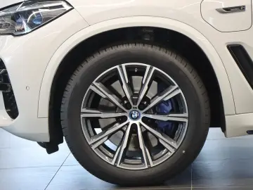 X5 xDrive45e M Sport