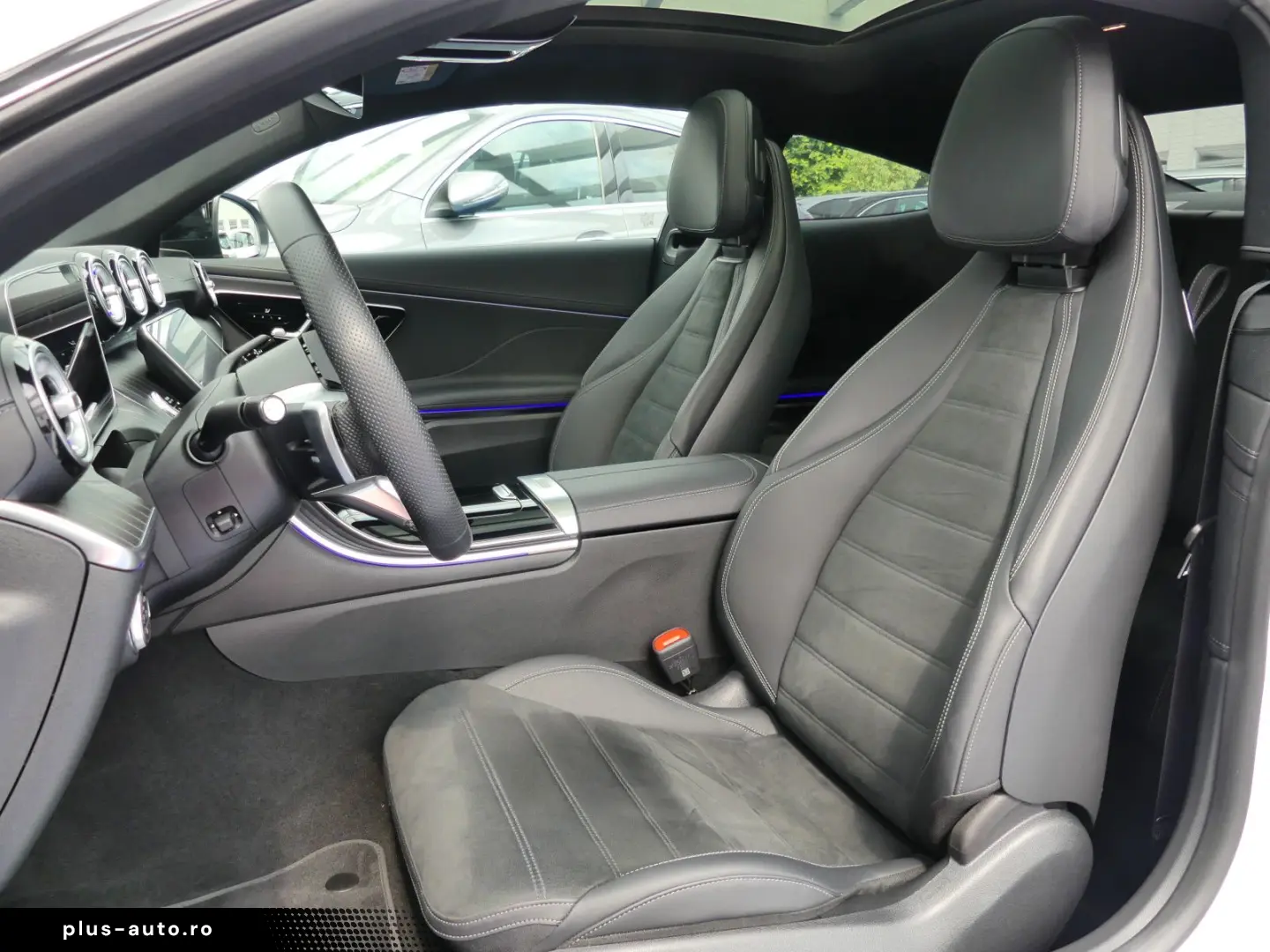 CLE 300 AMG 4M Coupé  Panorama R-Kamera Ambiente