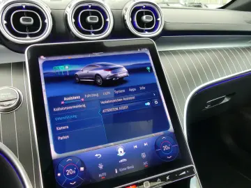 CLE 300 AMG 4M Coupé  Panorama R-Kamera Ambiente