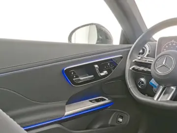 CLE 300 4M Coupé AMG DIGITAL STHZ 360 PANO