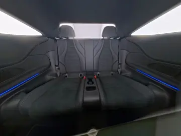 CLE 300 4M Coupé AMG DIGITAL STHZ 360 PANO