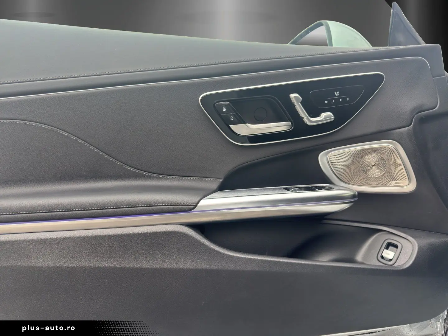 CLE300 4M AMG AdvPlus DISTRO Pano MLED Burm Memo