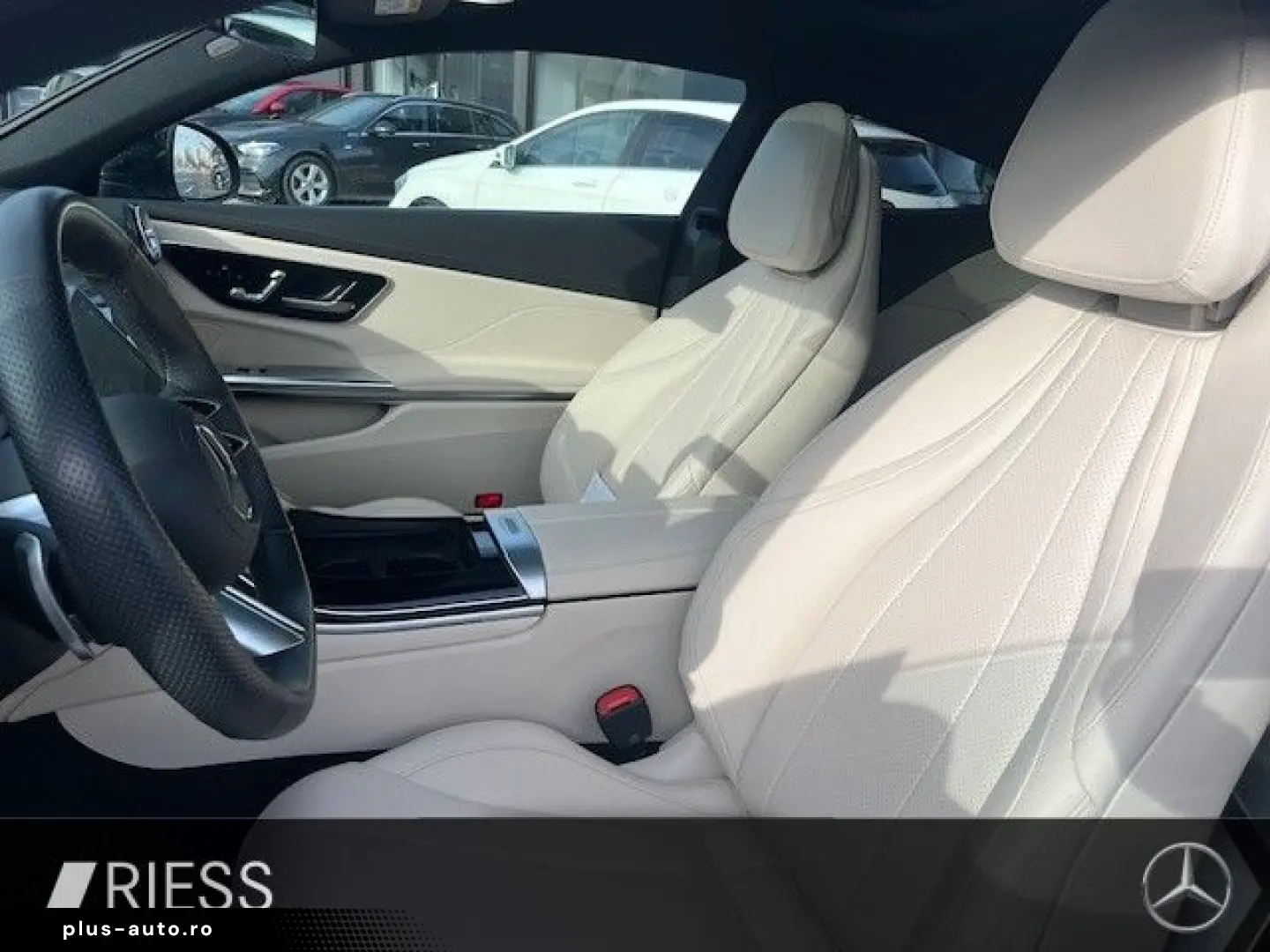 CLE 300 4M AMG Sport DIGITAL LIGHT Pano Leder be