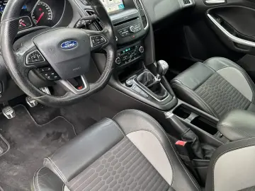 Ford Focus ST 185cp