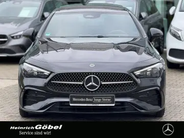 CLE 300 4M AMG PANO BURMESTER 360 KAMERA KEYLESS