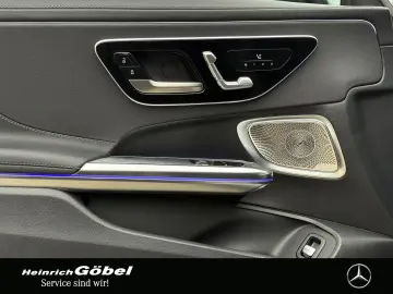 CLE 300 4M AMG PANO BURMESTER 360 KAMERA KEYLESS