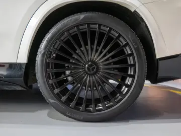 Mercedes-Benz GLS 600 4Matic Maybach Brabus