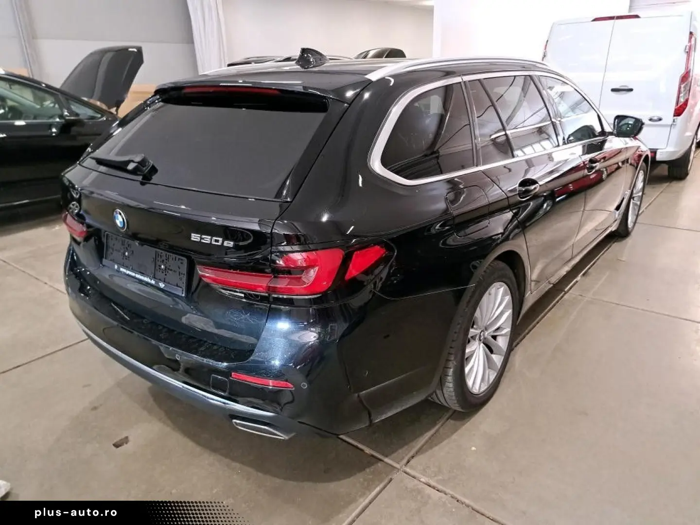 530 e Luxury Line 4xsHZ Leder LED LivecP Kamera