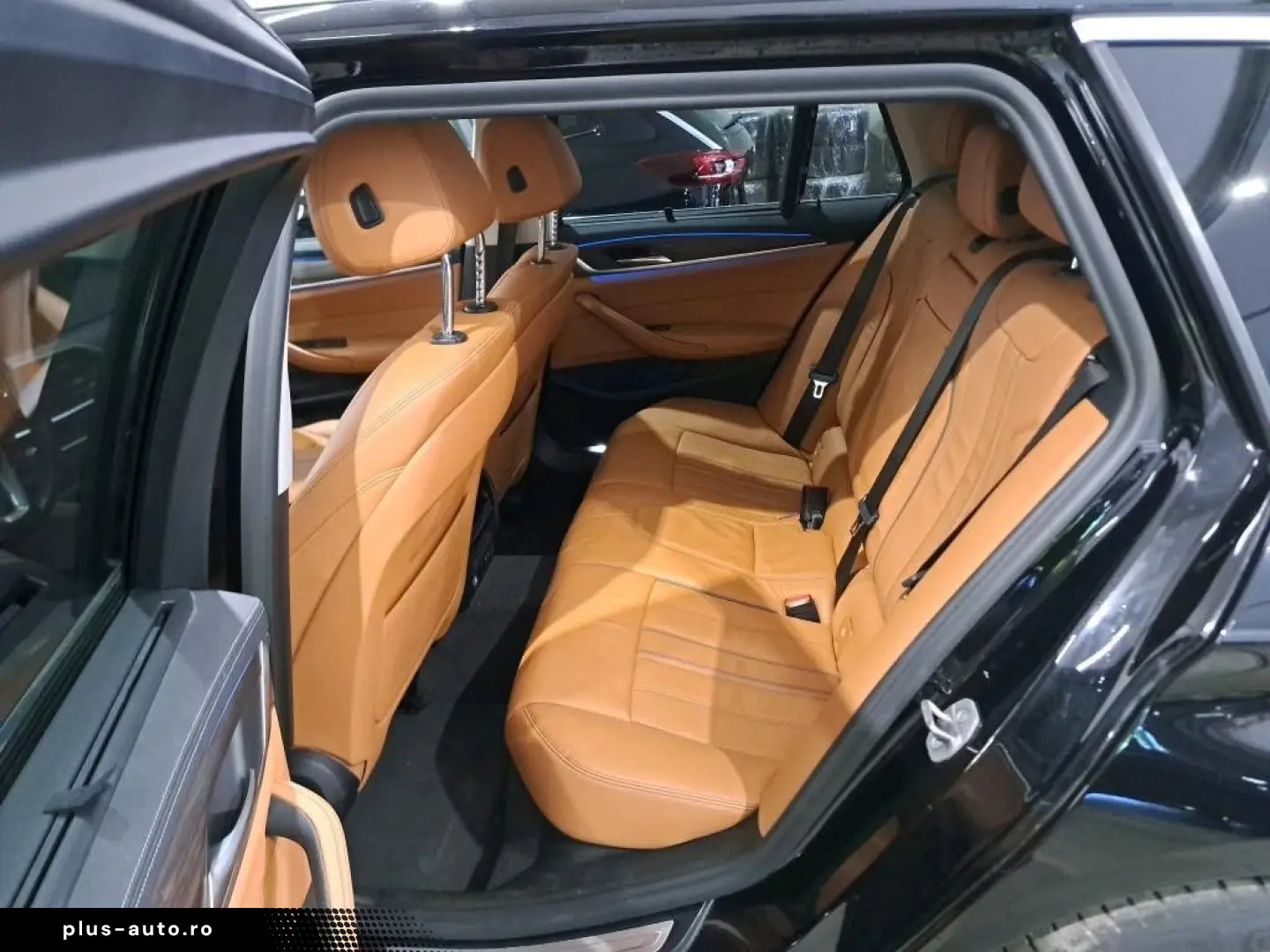 530 e Luxury Line 4xsHZ Leder LED LivecP Kamera