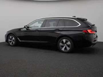 530i Kamera DAB HiFi DrivingAssist Alarm Sport