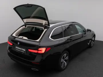 530i Kamera DAB HiFi DrivingAssist Alarm Sport