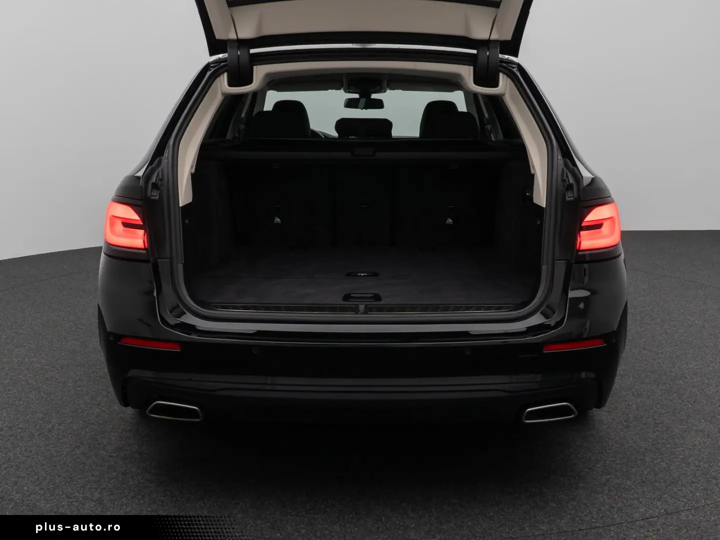 530i Kamera DAB HiFi DrivingAssist Alarm Sport