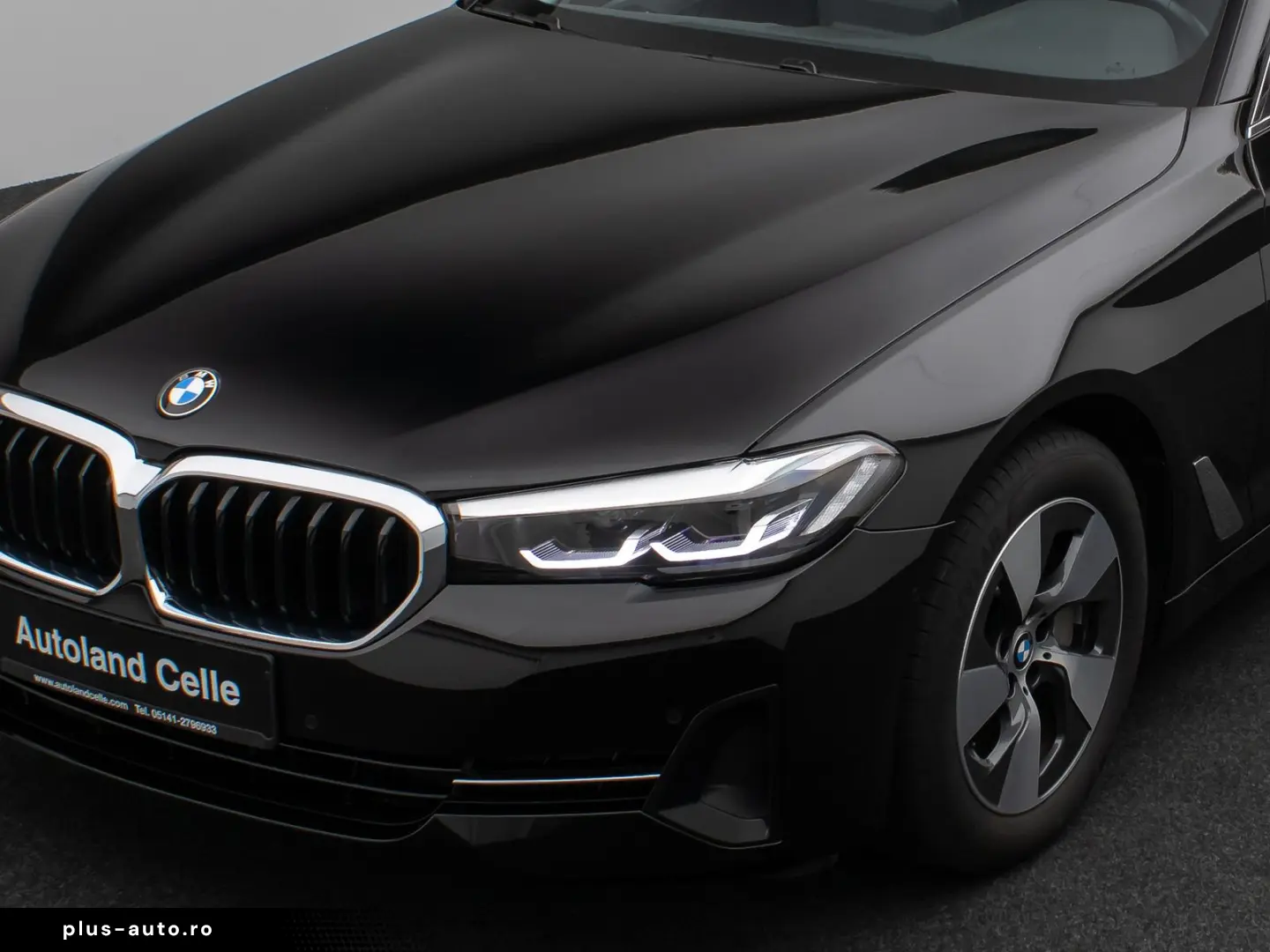 530i Kamera DAB HiFi DrivingAssist Alarm Sport