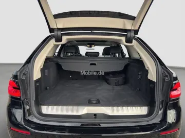 530e Touring Navi Leder Tempom.aktiv