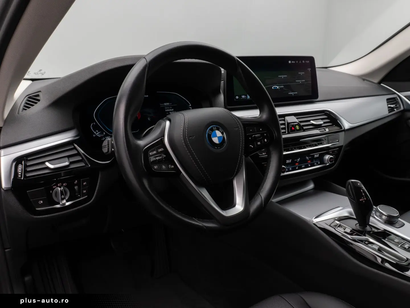 530e  Kamera DAB CockPitPro Sitzhzg Alarm LED