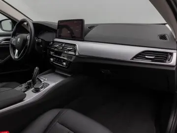 530e  Kamera DAB CockPitPro Sitzhzg Alarm LED