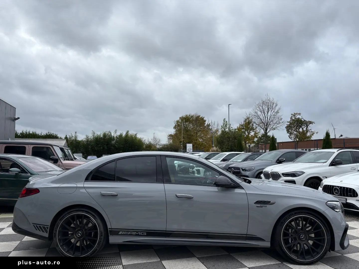 E 53 Hybrid AMG EDITION 1 -Digital L-SUPERSCREEN