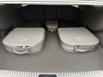 E 53 Hybrid AMG EDITION 1 -Digital L-SUPERSCREEN