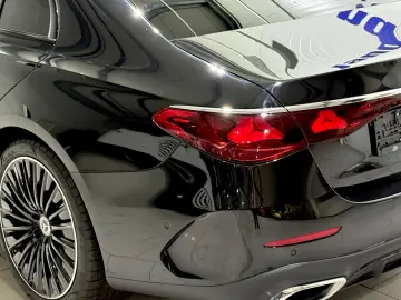 E 450 4M AMG SuperScreen Burmester DigitalLight