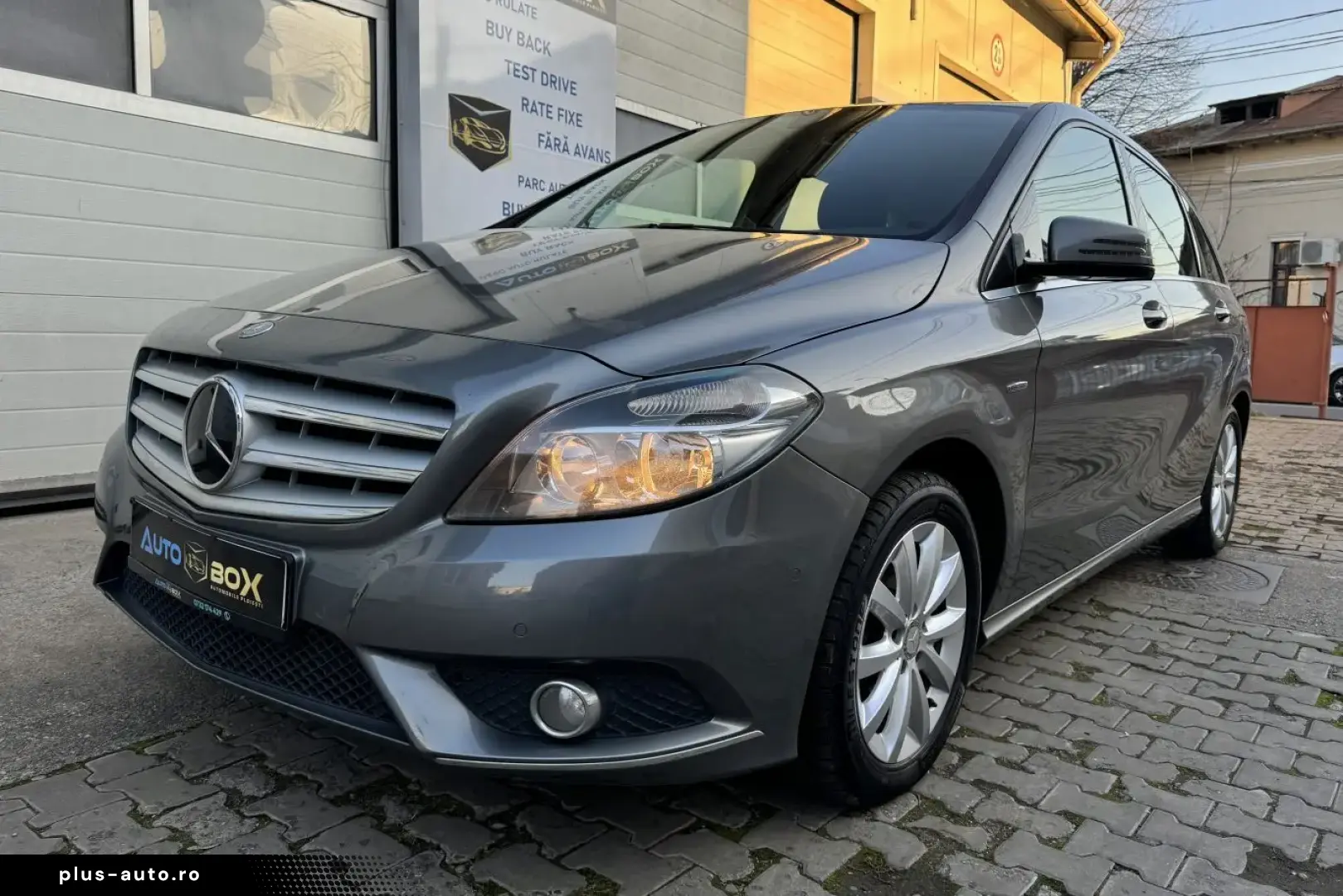 Mercedes-Benz B Class