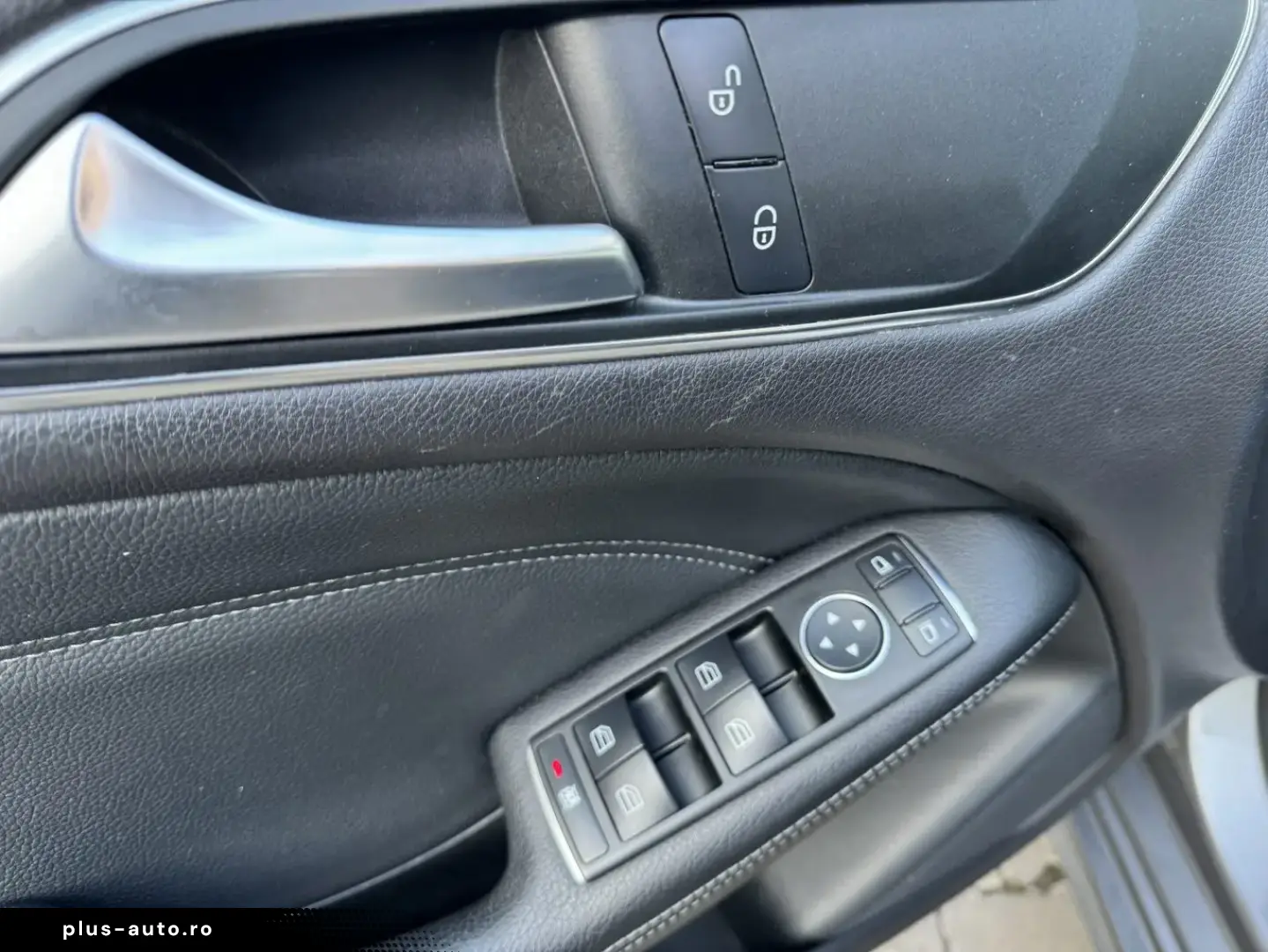 Mercedes-Benz B Class