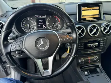 Mercedes-Benz B Class