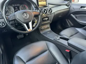 Mercedes-Benz B Class