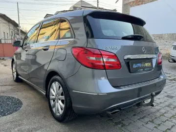Mercedes-Benz B Class