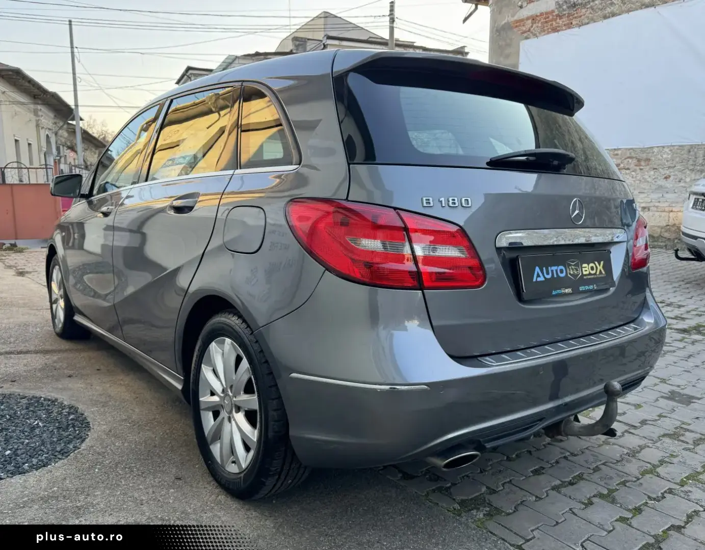 Mercedes-Benz B Class