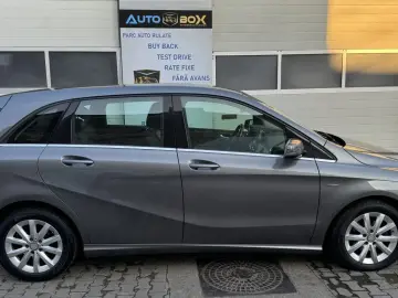 Mercedes-Benz B Class