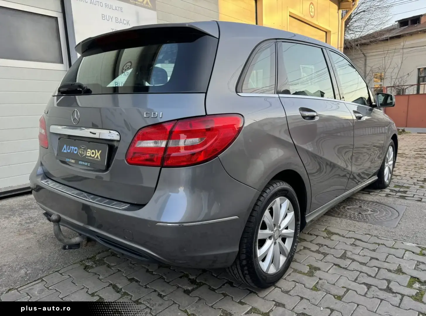 Mercedes-Benz B Class