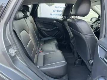 Mercedes-Benz B Class