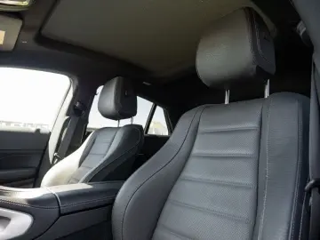 GLE 450 d 4M Coupé AMG Sport Premium AHK Distr.