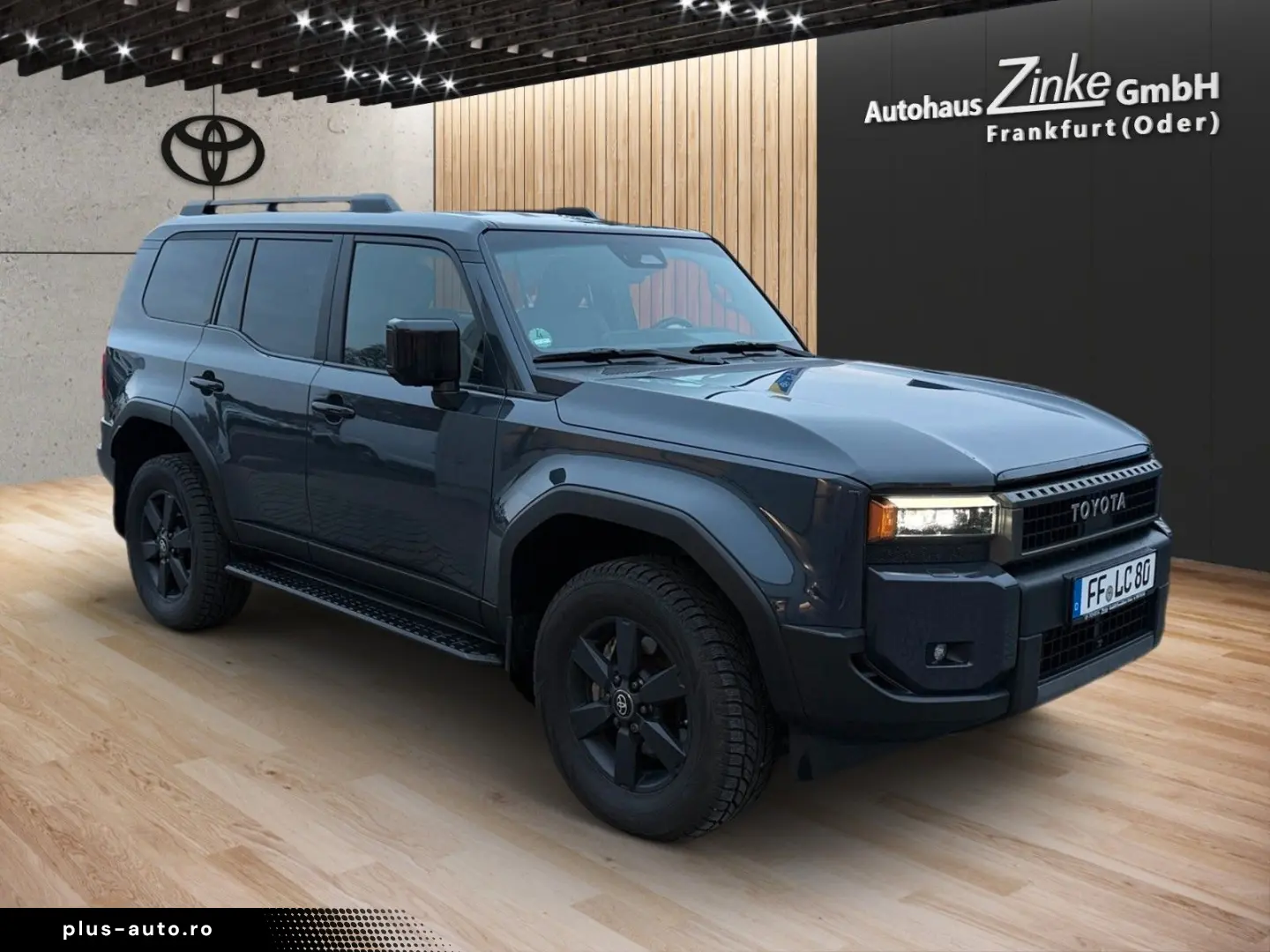 Land Cruiser 2 8 D-4D AWD Executive  AHK   360