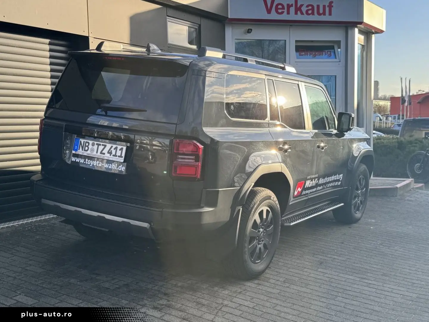 Land Cruiser 2.8 D-4D AWD Executive