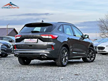 FORD Kuga 2.5 Duratec Plug In Hybrid ST Line