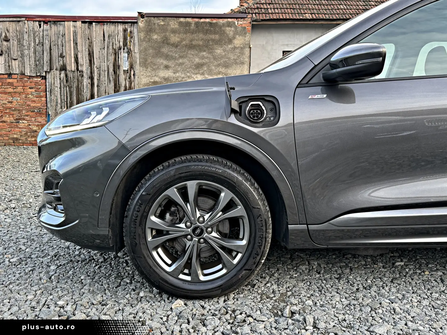 FORD Kuga 2.5 Duratec Plug In Hybrid ST Line