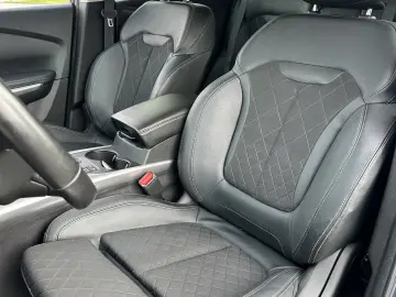 Renault Kadjar  echipare Intens  navigatie  garantie  rate