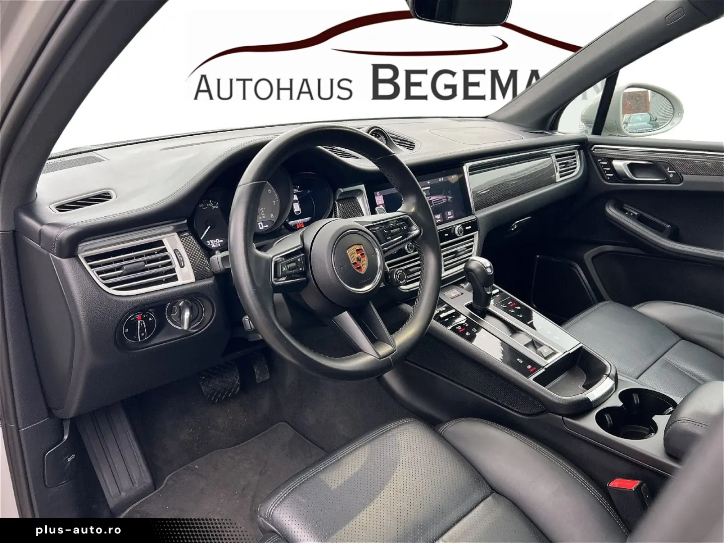 Macan S CarbonInteriur Pano Burm Chrono StndHzg