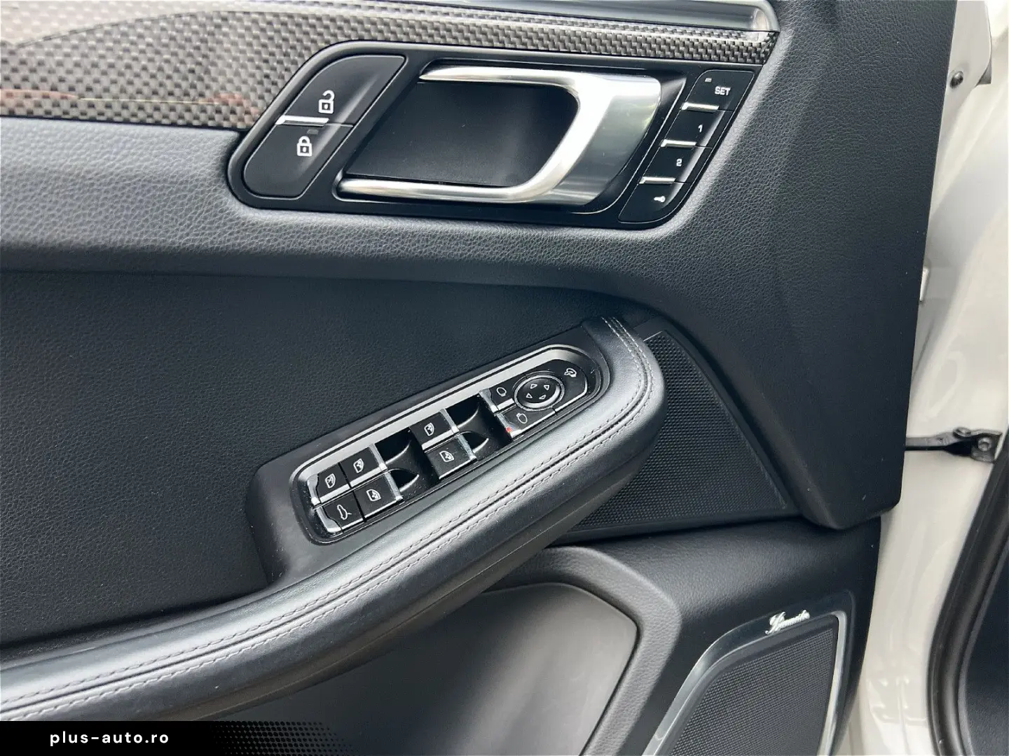 Macan S CarbonInteriur Pano Burm Chrono StndHzg